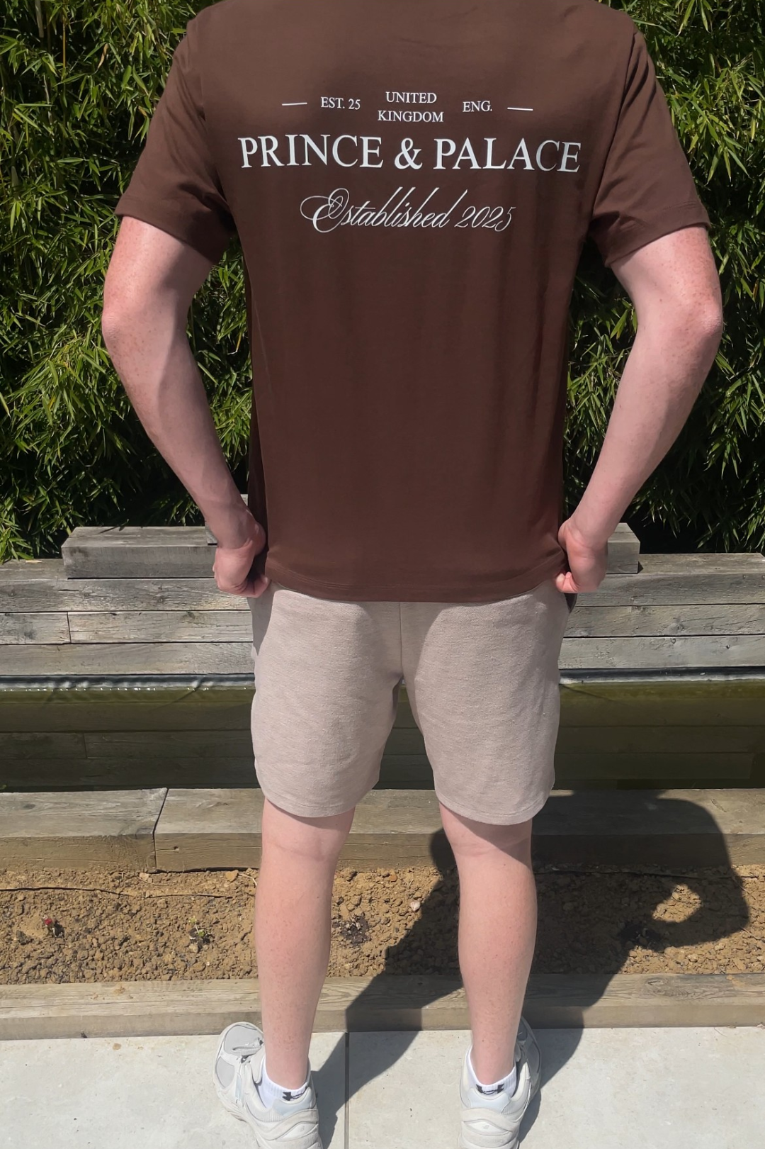 Established T-Shirt - Coffee